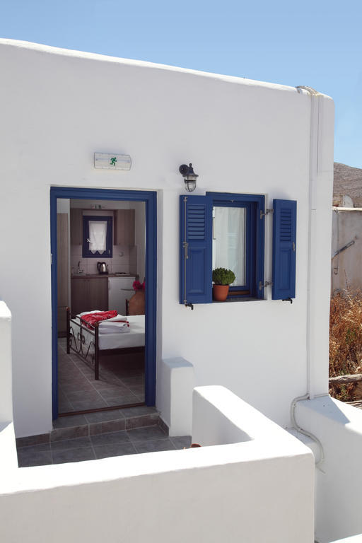 Margarita'S Rooms Folegandros Town Quarto foto